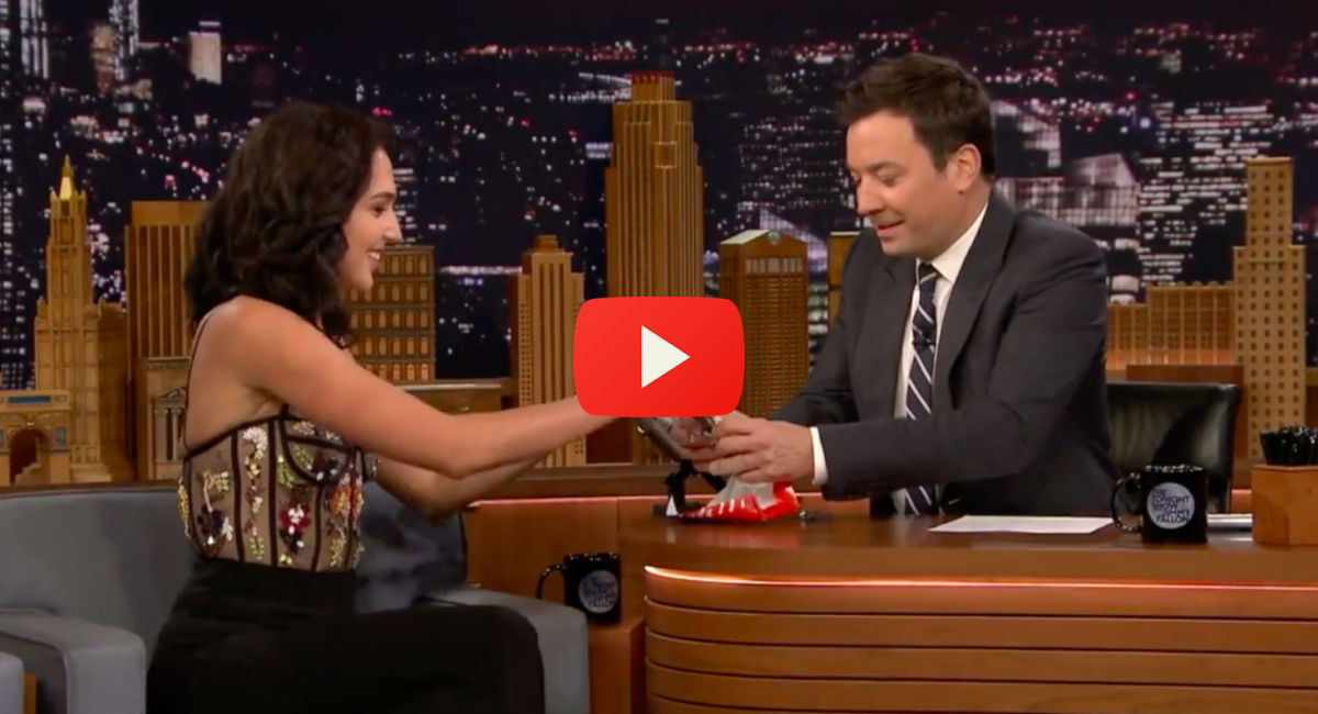 Gal-Gadot-Jimmy-Fallon